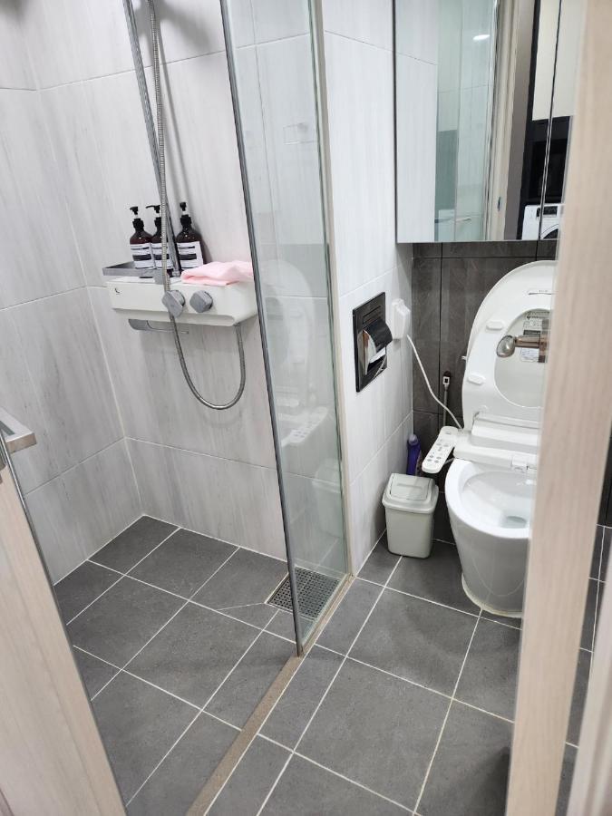 Daegu Star B&B Dsr Hotel Lily Guestroom Екстер'єр фото