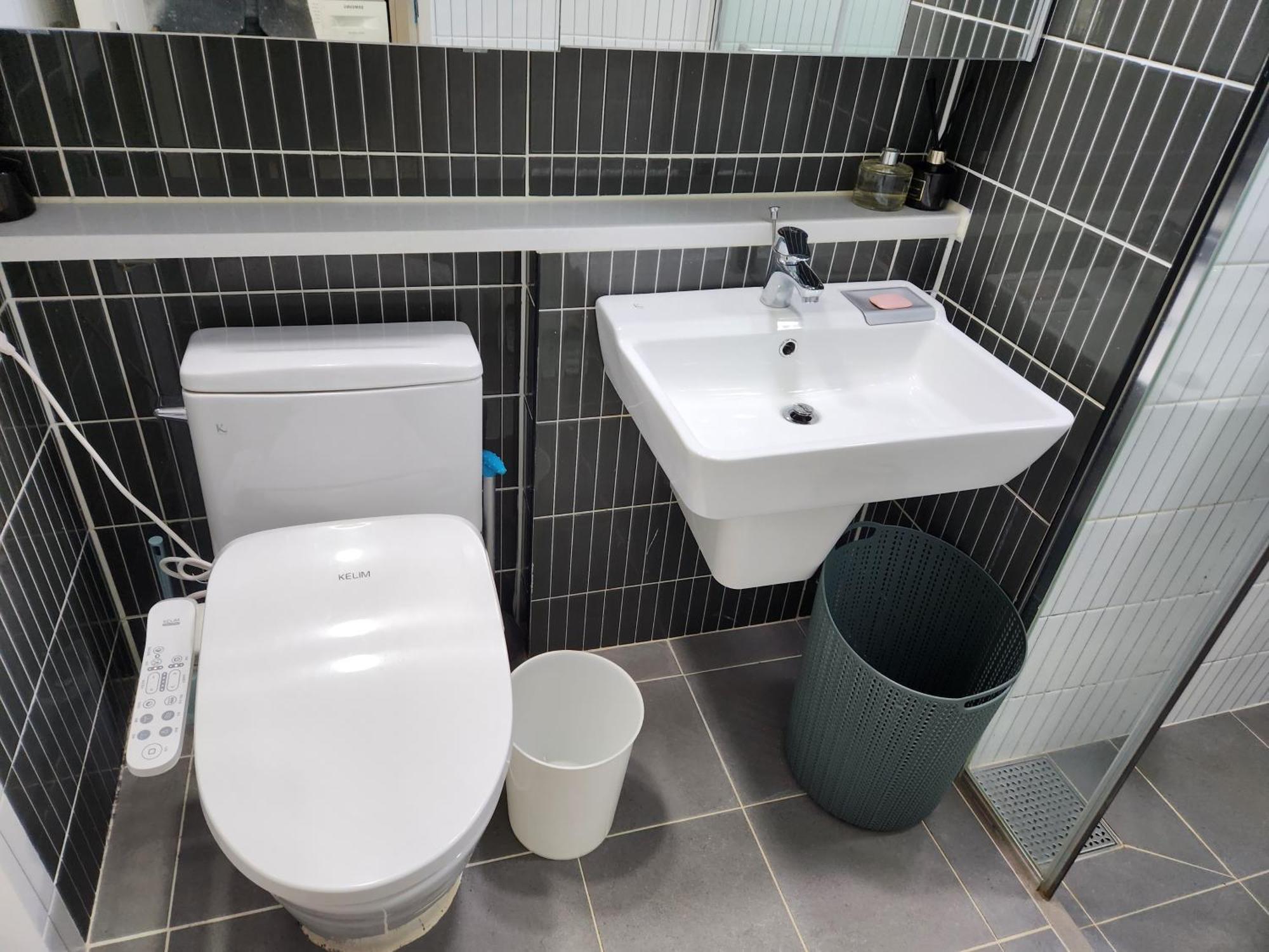 Daegu Star B&B Dsr Hotel Lily Guestroom Номер фото