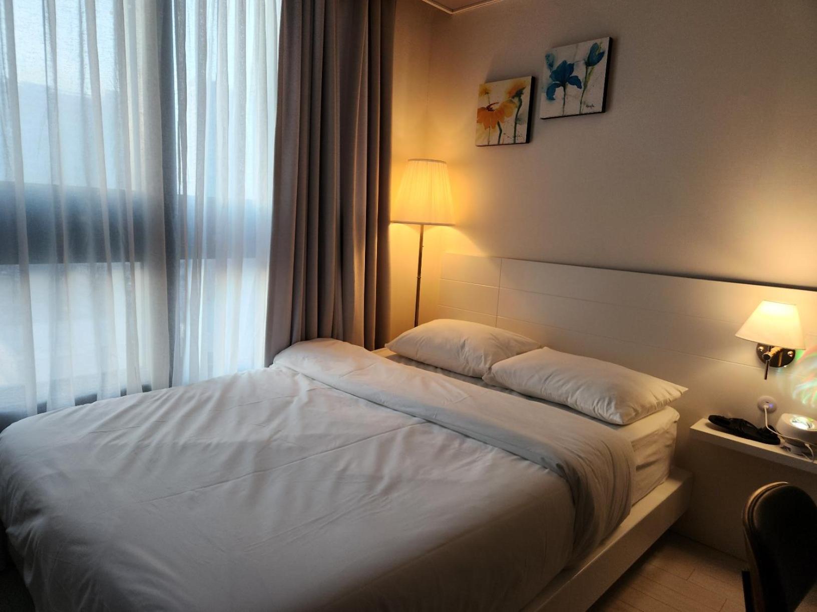 Daegu Star B&B Dsr Hotel Lily Guestroom Екстер'єр фото