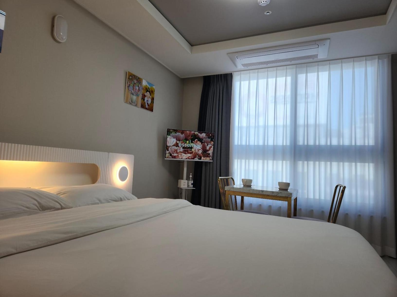 Daegu Star B&B Dsr Hotel Lily Guestroom Екстер'єр фото
