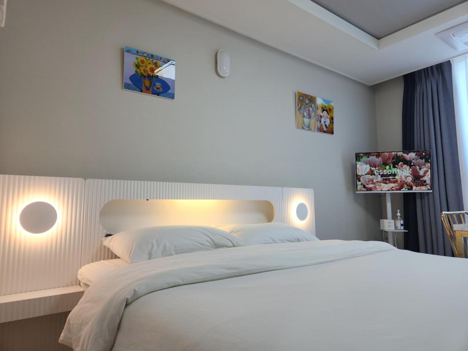 Daegu Star B&B Dsr Hotel Lily Guestroom Екстер'єр фото